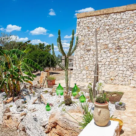 Luce Вилла Леука